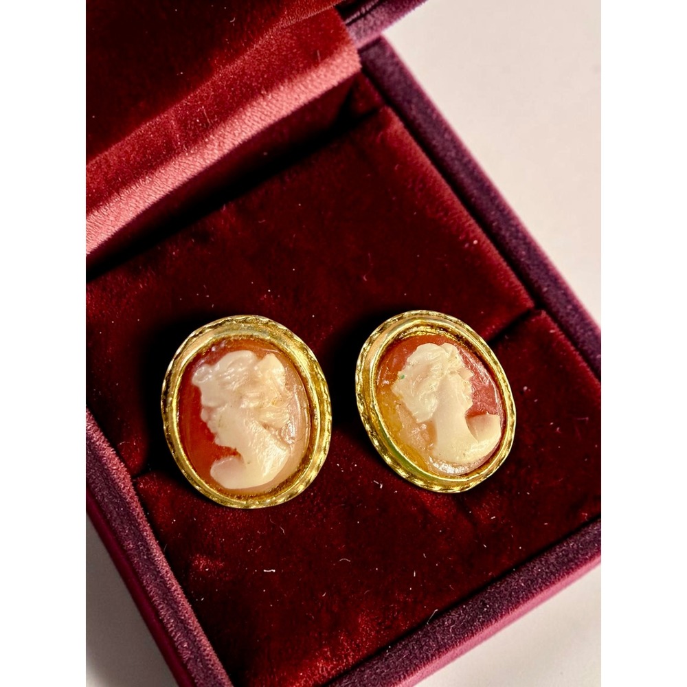 Vintage Cameo Stud Earrings Gold Tone Oval Victorian Style Portrait Jewelry